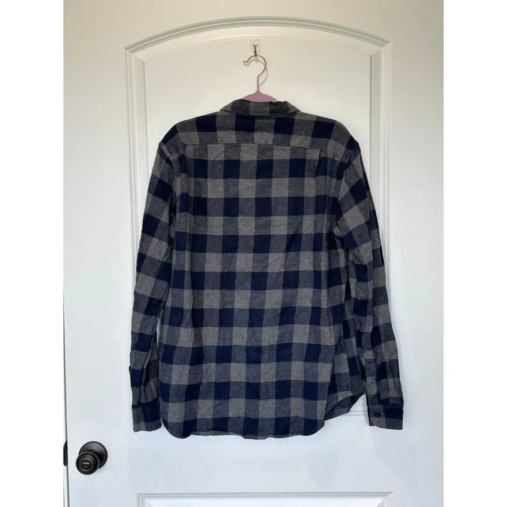 J.Crew Blue and Gray Flannel Button Down Shirt Mens Size Medium